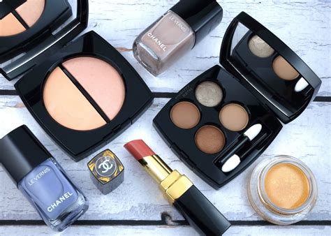 make up chanel summer 2019|Chanel Cruise 2019 Summer Makeup Collection.